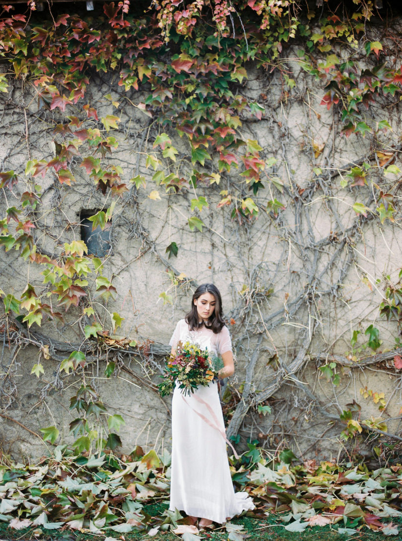 Naves - Robes de mariée - A découvrir sur le blog mariage www.lamarieeauxpiedsnus.com - Photos : Frédéric Fradin