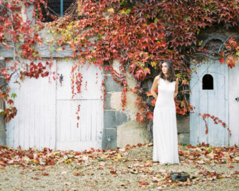 Naves - Robes de mariée - A découvrir sur le blog mariage www.lamarieeauxpiedsnus.com - Photos : Frédéric Fradin