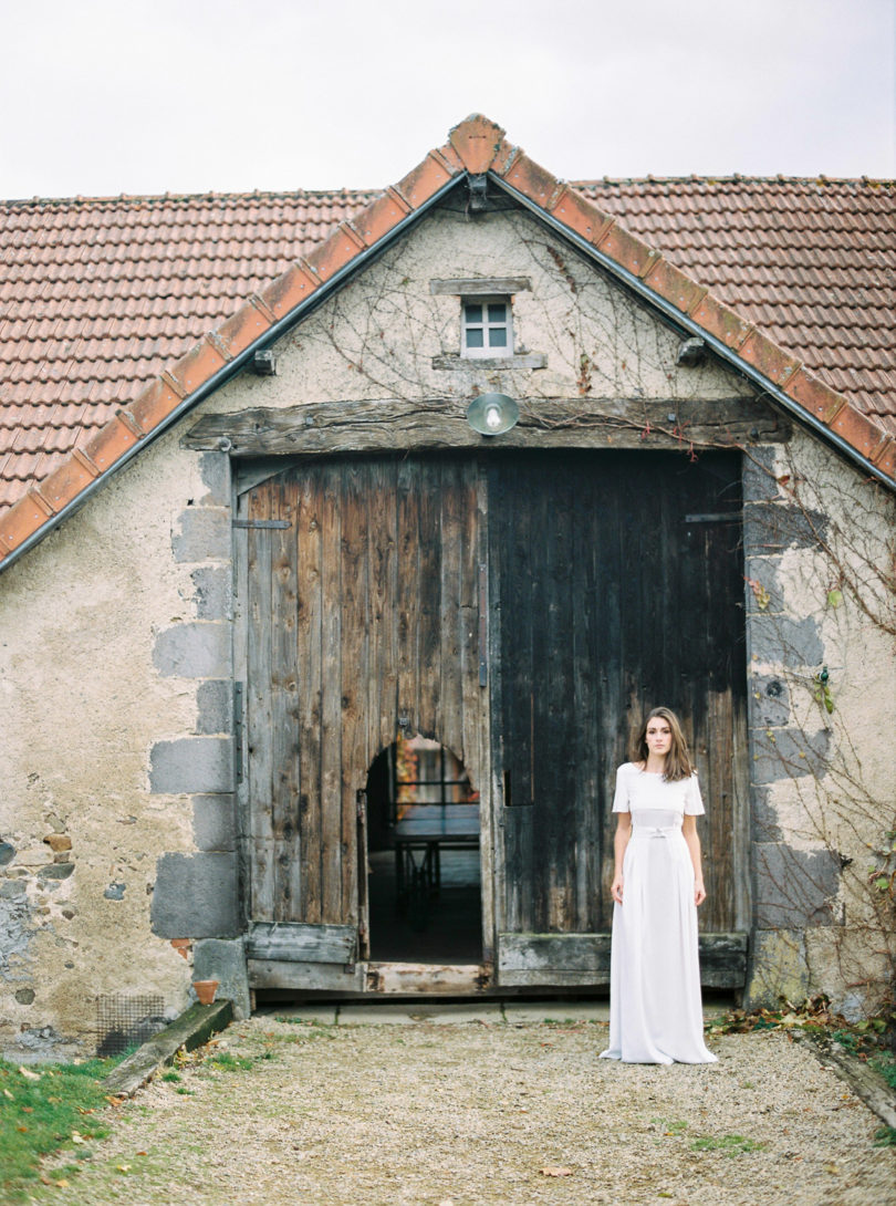 Naves - Robes de mariée - A découvrir sur le blog mariage www.lamarieeauxpiedsnus.com - Photos : Frédéric Fradin