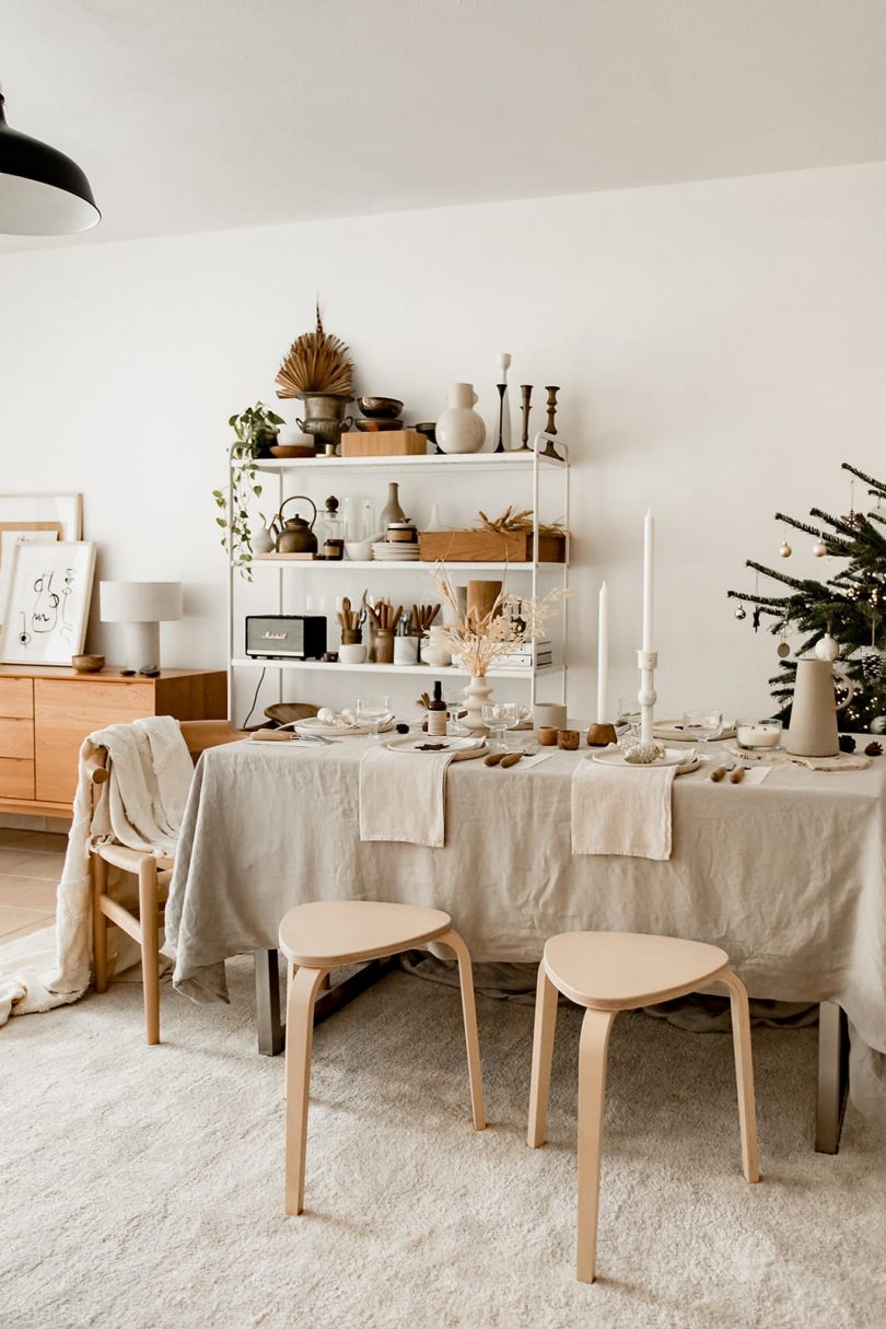 Un Noel simple et moderne - Photos : Rock'n Brides - Décoration : Atelier Blanc - Blog mariage : La mariée aux pieds nus