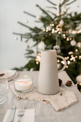 Un Noel simple et moderne - Photos : Rock'n Brides - Décoration : Atelier Blanc - Blog mariage : La mariée aux pieds nus