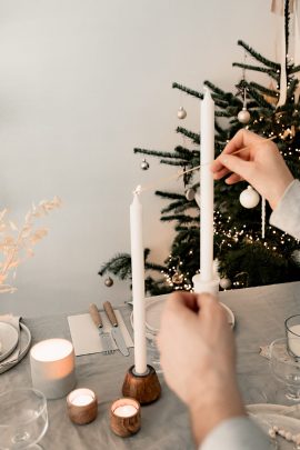 Un Noel simple et moderne - Photos : Rock'n Brides - Décoration : Atelier Blanc - Blog mariage : La mariée aux pieds nus