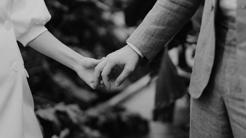 Organiser un mariage : 10 conseils de jeunes mariés - Blog mariage : La mariée aux pieds nus