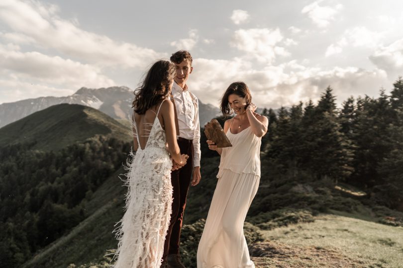 Organiser un mariage à la montagne- Photos : Julien Navarre - Blog mariage : La mariée aux pieds nus