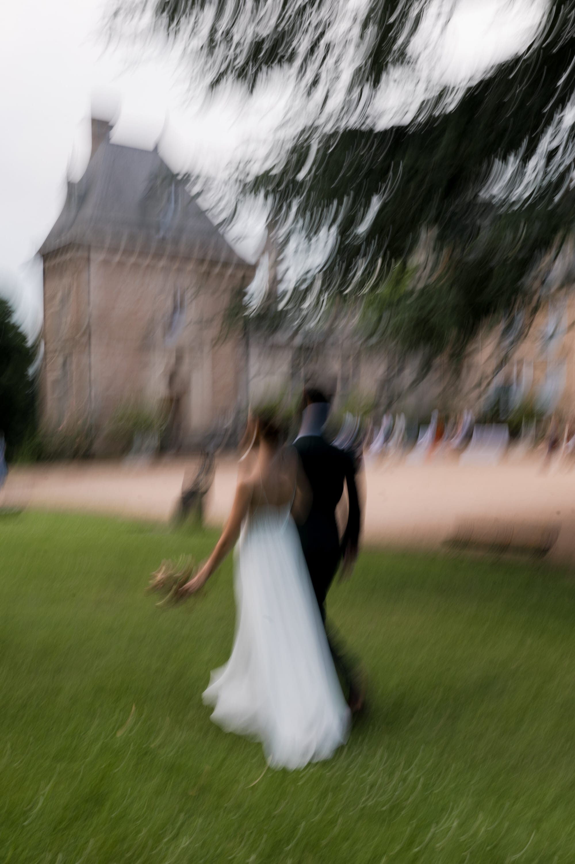Patricia Hendrychova Estanguet - Photographe de mariage - Blog mariage : La mariée aux pieds nus