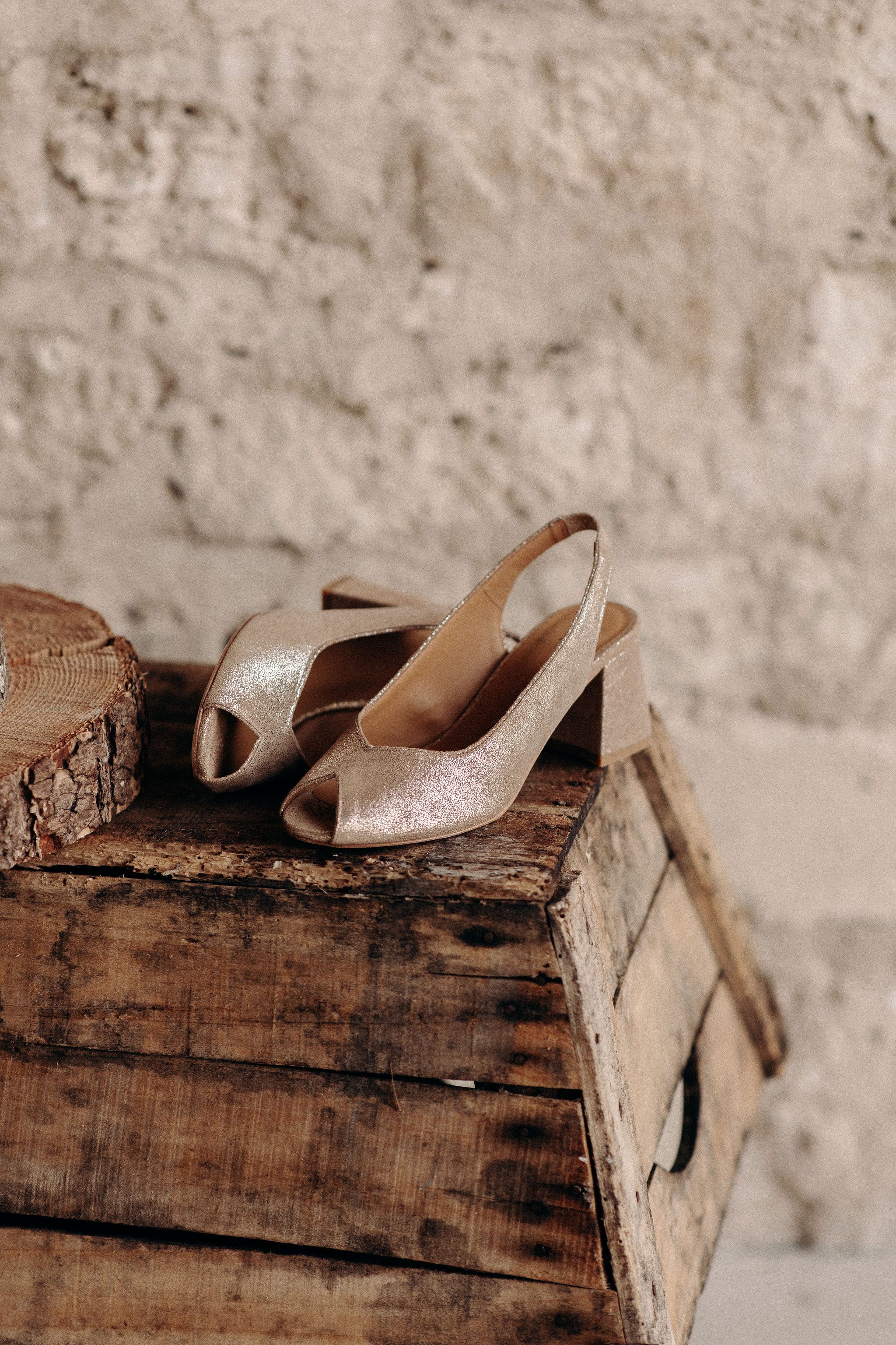 Pied de biche - Chaussures de mariage - Blog mariage : La mariée aux pieds nus