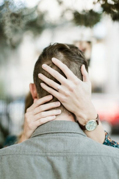 Comment préparer sa séance engagement - La mariée aux pieds nus