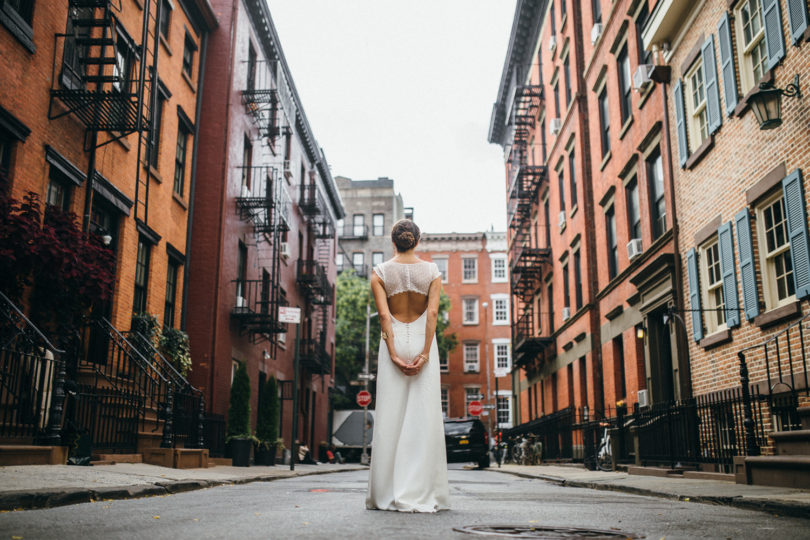 Robes de mariée Aurélia Hoang - Collection 2016 - A découvrir sur le blog mariage www.lamarieeauxpiedsnus.com - Photos : Jean Laurent Gaudy