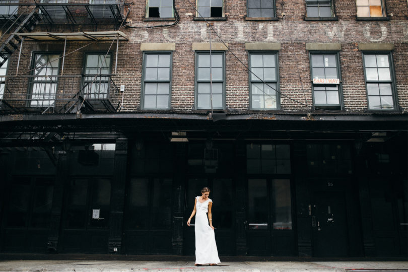 Robes de mariée Aurélia Hoang - Collection 2016 - A découvrir sur le blog mariage www.lamarieeauxpiedsnus.com - Photos : Jean Laurent Gaudy