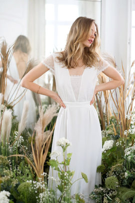 18 robes de mariée à moins de 500 euros - A découvrir sur le blog mariage www.lamarieeauxpiedsnus.com