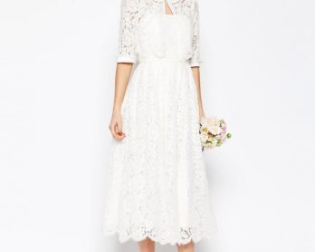 Robe de mariée courte et petit budget - A découvrir sur le blog mariage La mariée aux pieds nus