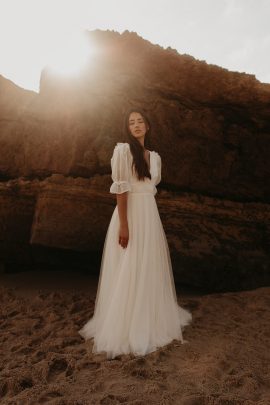 Joana Montez - Robes de mariée - Collection 2021 - Photos : Sandie Boloto - Blog mariage : La mariée aux pieds nus