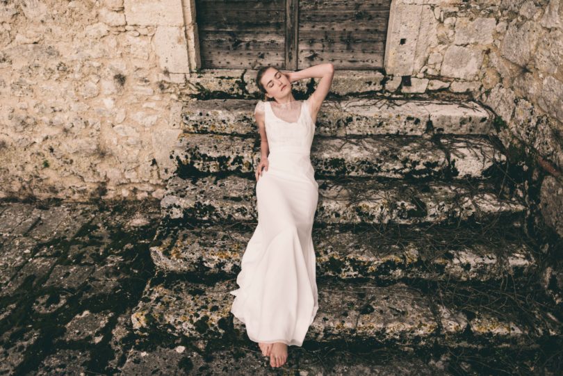 Marion Kenezi - Robes de mariée - Collection 2017 - Photos : Julien Navarre - A découvrir sur le blog mariage www.lamarieeauxpiedsnus.com