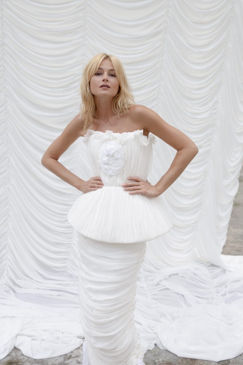 Lilar Paris - Robes de mariée - Collection 2026 - Blog mariage : La mariée aux pieds nus