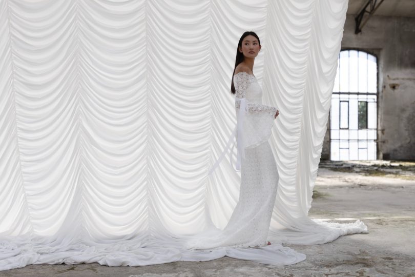 Lilar Paris - Robes de mariée - Collection 2026 - Blog mariage : La mariée aux pieds nus