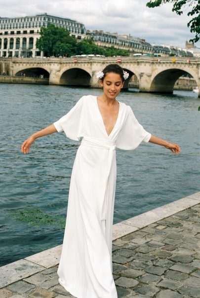 Donatelle Godart - Robes de mariée - Collection 2023 - Blog mariage : La mariée aux pieds nus