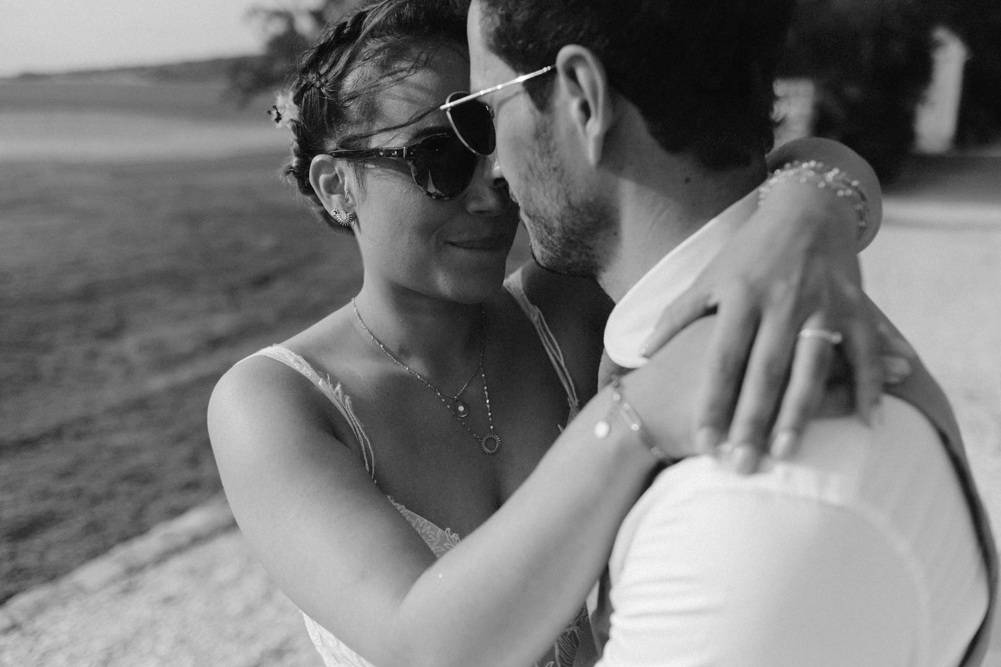 Romuald Payraudeau - Photographe de mariage - Blog mariage : La mariée aux pieds nus