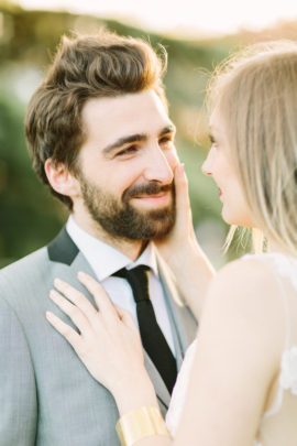 Un mariage pastel et lumineux - Shooting d'inspiration - A découvrir sur le blog mariage www.lamarieeauxpiedsnus.com - Photos : Save the Date