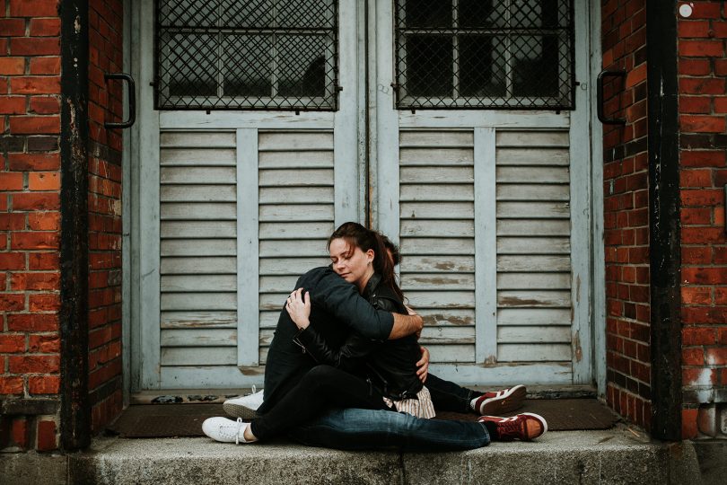 Une sécance engagement dans les rues de Hambourg - Coralie Lescieux - La mariée aux pieds nus