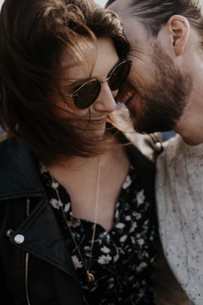 Une séance engagement à Nantes - A découvrir sur le blog mariage La mariée aux pieds nus - Photos : Flavie Nelly