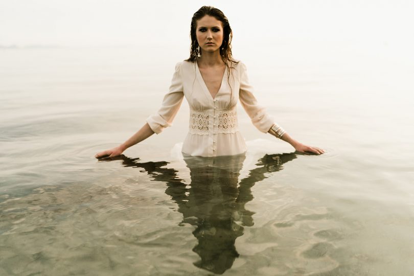 Un mariage sauvage au bord de l'eau - Sabri Aydi - La mariée aux pieds nus