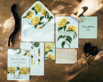 Un mariage en jaune et bleu sur La mariée aux pieds nus - Stylisme : Style it event - Photos : Neupap Phoography