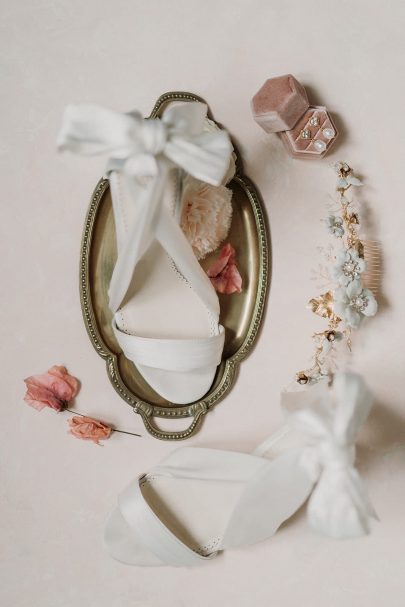 So Helo - Accessoires de mariée - Collection 2022 - Photos : Vivien Malagnat - Blog mariage : La mariée aux pieds nus