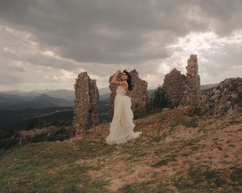 Sylvain Estran - Robes de mariée - Collection 2021 - Photos : Coco Egia - Blog mariage : La mariée aux pieds nus