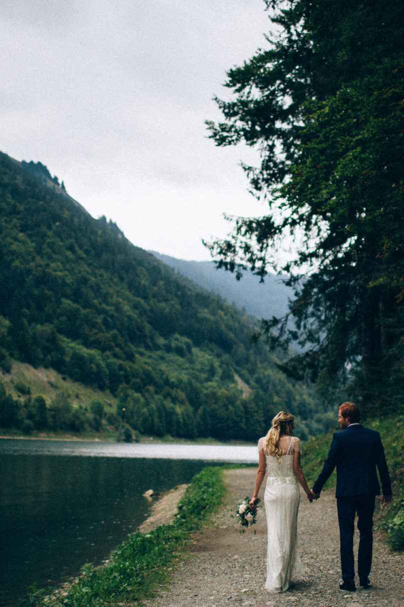 Un mariage pastel à la montagne à découvrir sur le blog mariage www.lamarieeauxpiedsnus.com - Photos : Ingrid Lepan