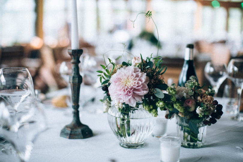 Un mariage pastel à la montagne à découvrir sur le blog mariage www.lamarieeauxpiedsnus.com - Photos : Ingrid Lepan