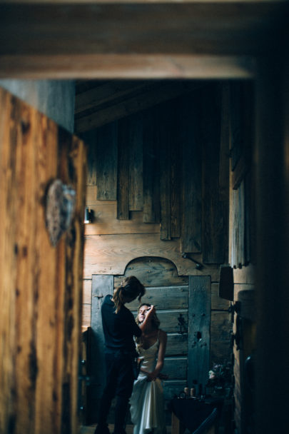 Un mariage pastel à la montagne à découvrir sur le blog mariage www.lamarieeauxpiedsnus.com - Photos : Ingrid Lepan