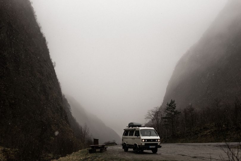 Un voyage de noces en Norvège et à la découverte du cercle arctique - Photos et récit : Julien Navarre Photography - A découvrir sur le blog mariage www.lamarieeauxpiedsnus.com