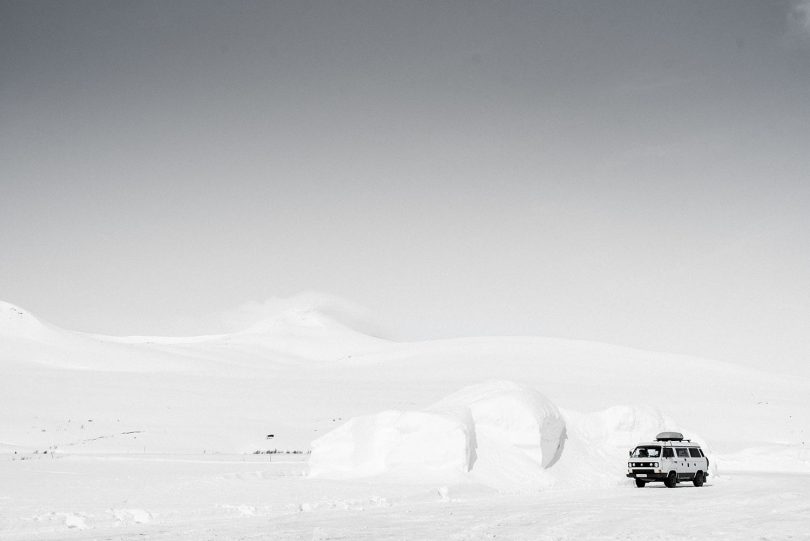 Un voyage de noces en Norvège et à la découverte du cercle arctique - Photos et récit : Julien Navarre Photography - A découvrir sur le blog mariage www.lamarieeauxpiedsnus.com