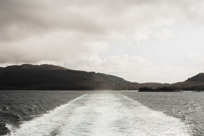 Un voyage de noces en Norvège et à la découverte du cercle arctique - Photos et récit : Julien Navarre Photography - A découvrir sur le blog mariage www.lamarieeauxpiedsnus.com