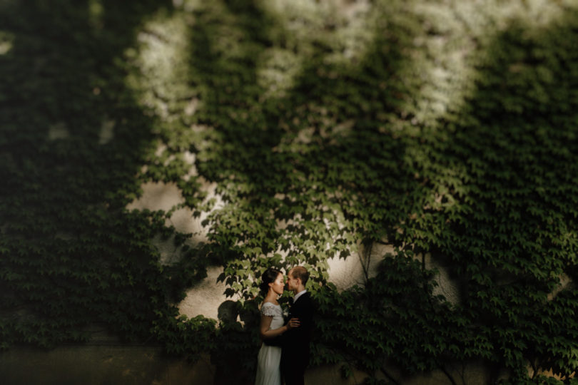 Un mariage champêtre au château de Pramenoux près de Lyon - à découvrir sur www.lamarieeauxpiedsnus.com - Photos : You Made My day